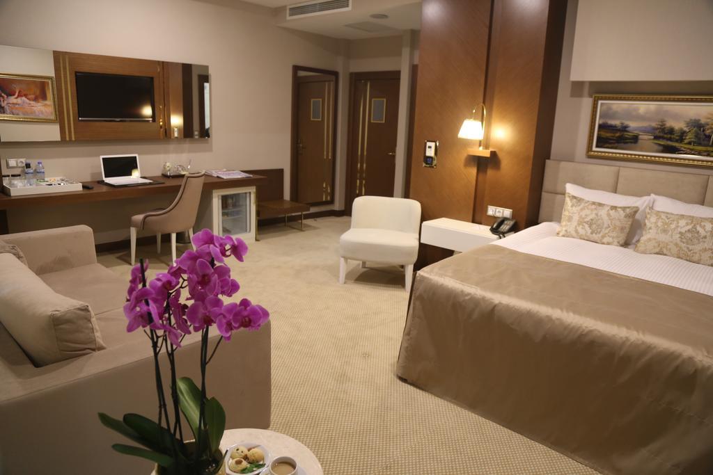 Vivaldi Park Hotel Ankara Esterno foto