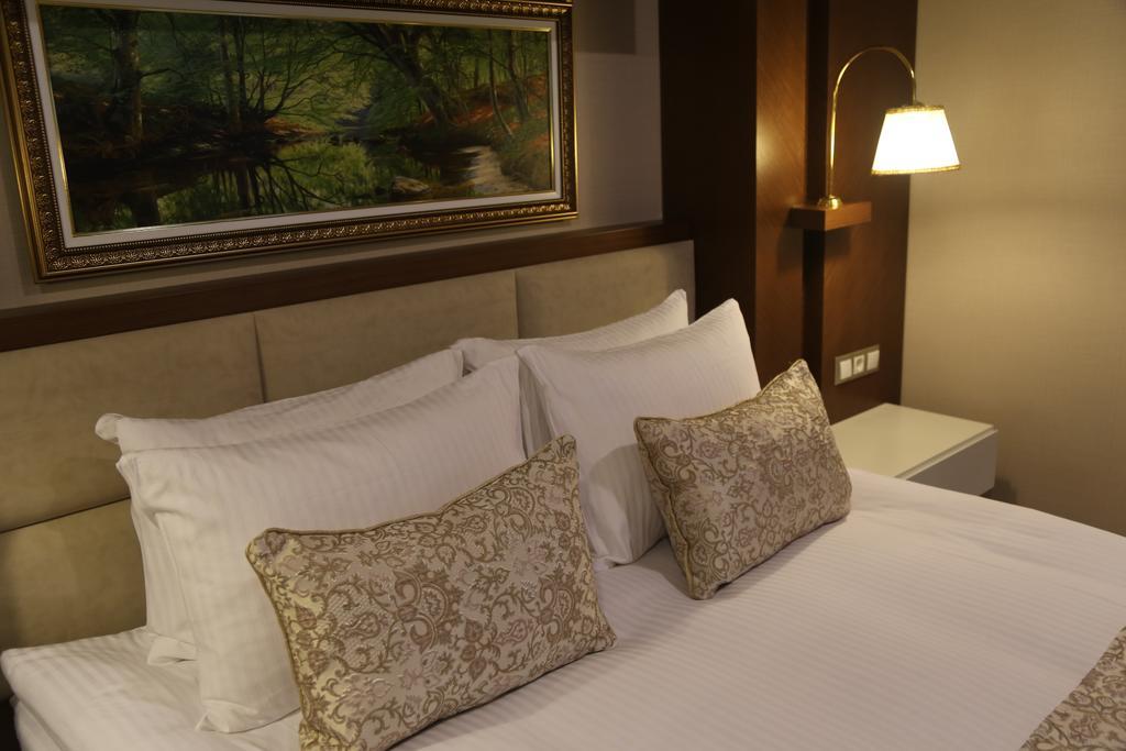 Vivaldi Park Hotel Ankara Esterno foto
